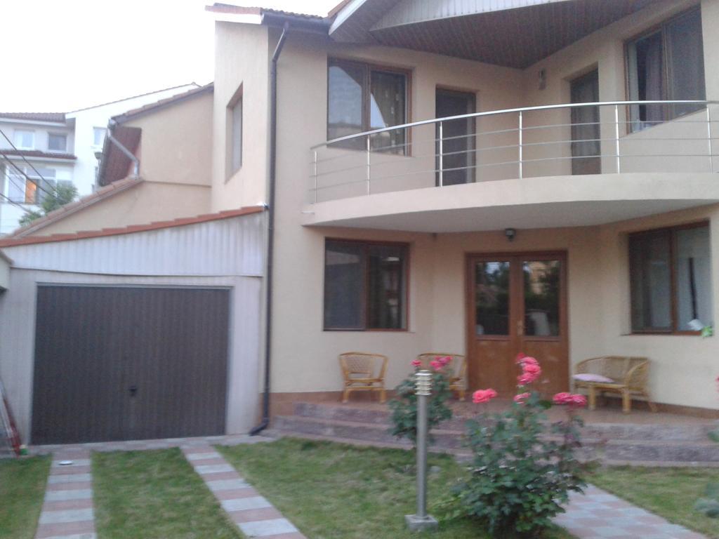 Studio Julius Constanţa Exteriör bild